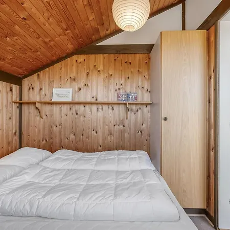 Hébergement de vacances Flory - 400m From The Sea By Interhome *